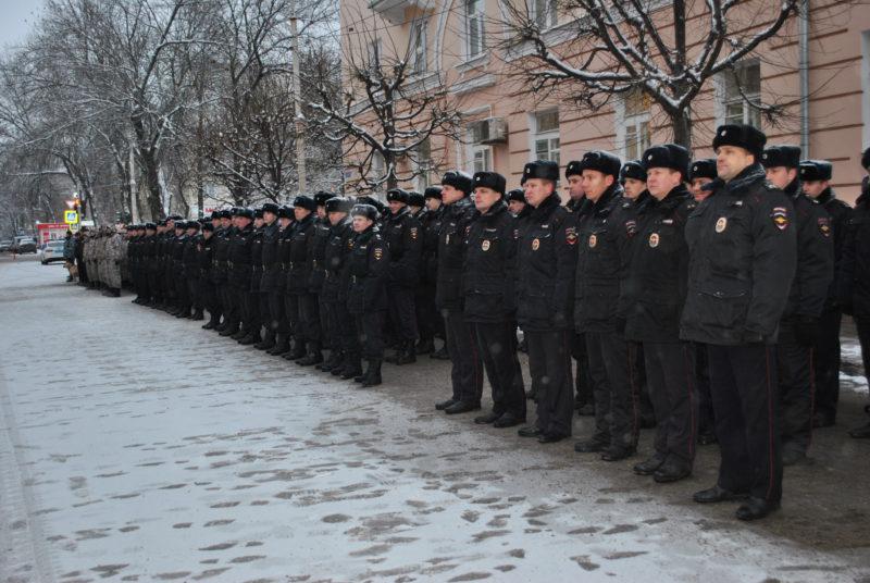 Новости полиции. Строевой смотр УМВД. Гарнизонный это. УМВД России по Тамбовской области здание. Гарнизонный смотр.