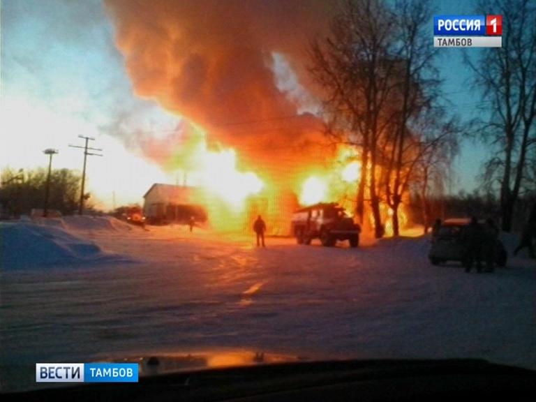 Погода тамбовская обл умет. Пожар в Умете. Авария в Умете Тамбовская область.