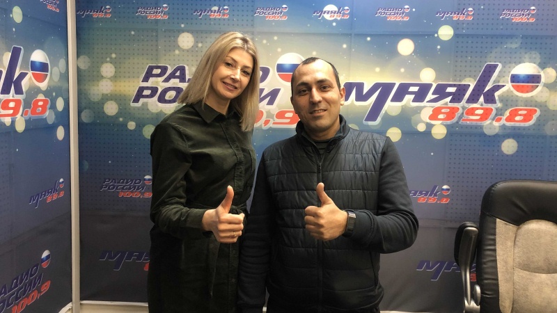 Вести 100.9 fm тула. Радио Тамбов. Тамбов радиоведущий. Радио полет ведущие.