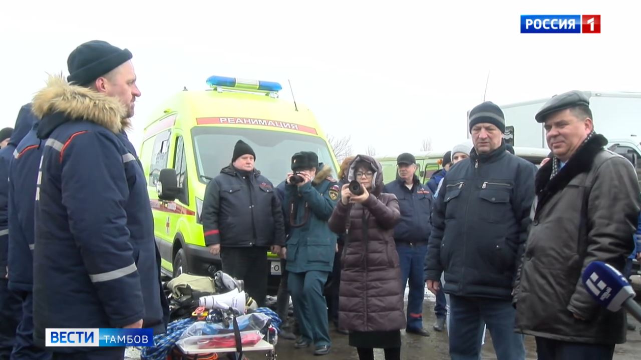 В Тамбове проверили готовность техники и личных составов к паводку и  пожароопасному периоду - ВЕСТИ / Тамбов