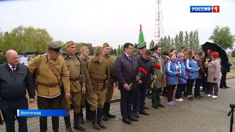 Памятный знак тамбовским героям открыли в Волгограде