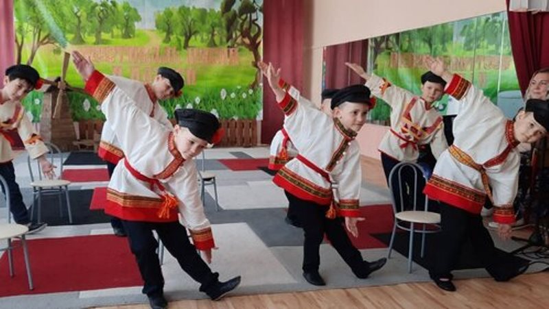 В детских садах провели фестивали народного творчества, игр и забав