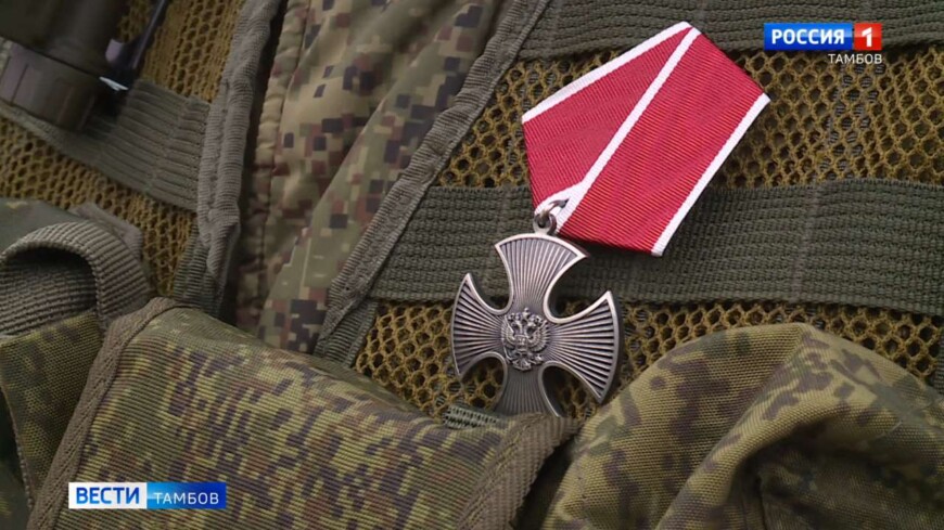 Ордена мужества и медали «За отвагу» вручили бойцам 15 отдельной бригады РЭБ