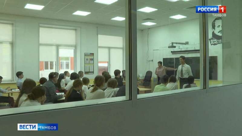 Ученики школы «Сколково-Тамбов» поздравляют альма-матер с днем рождения