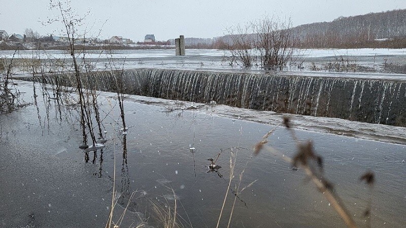 В реке Арженке в Рассказове поднялся уровень воды