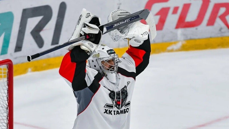 Тамбовские хоккеисты одержали победу над «Омскими крыльями»