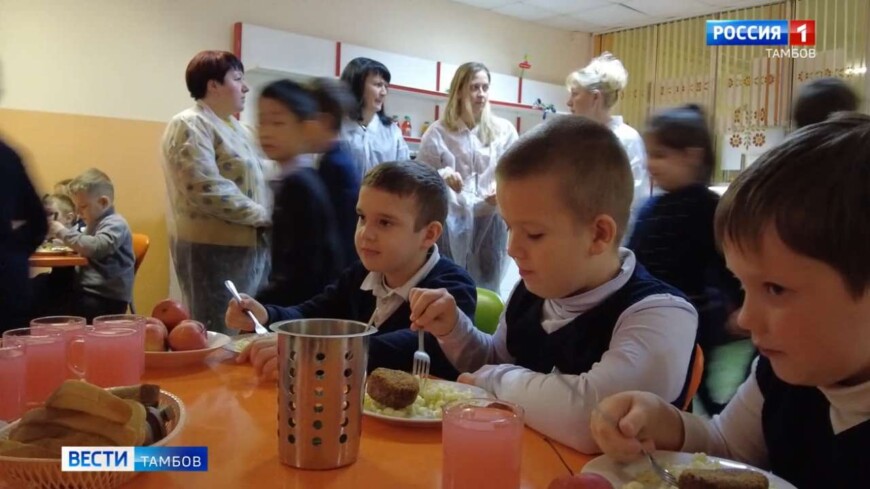 Родители учеников 31-й школы пожаловались на питание детей
