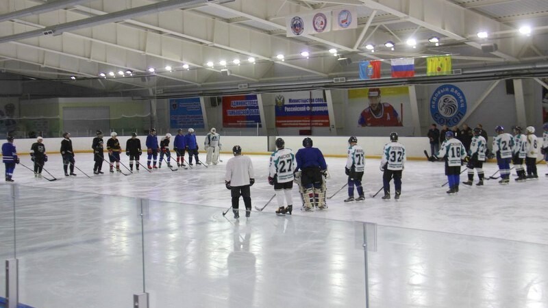 В Уварове прошёл хоккейный матч, посвящённый памяти Анатолия Трегубова