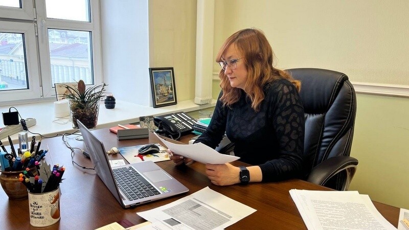 Елена Бабикова приняла участие в видеосовещании с Минстроем