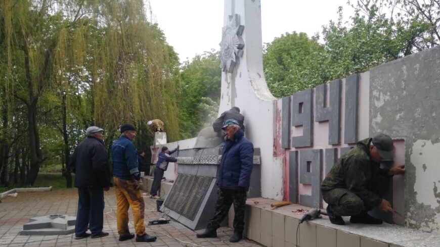 В Сампурском районе сельчане своими силами отреставрировали памятник