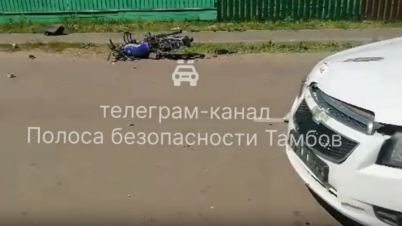 Несовершеннолетний мотоциклист устроил ДТП в Сосновском округе