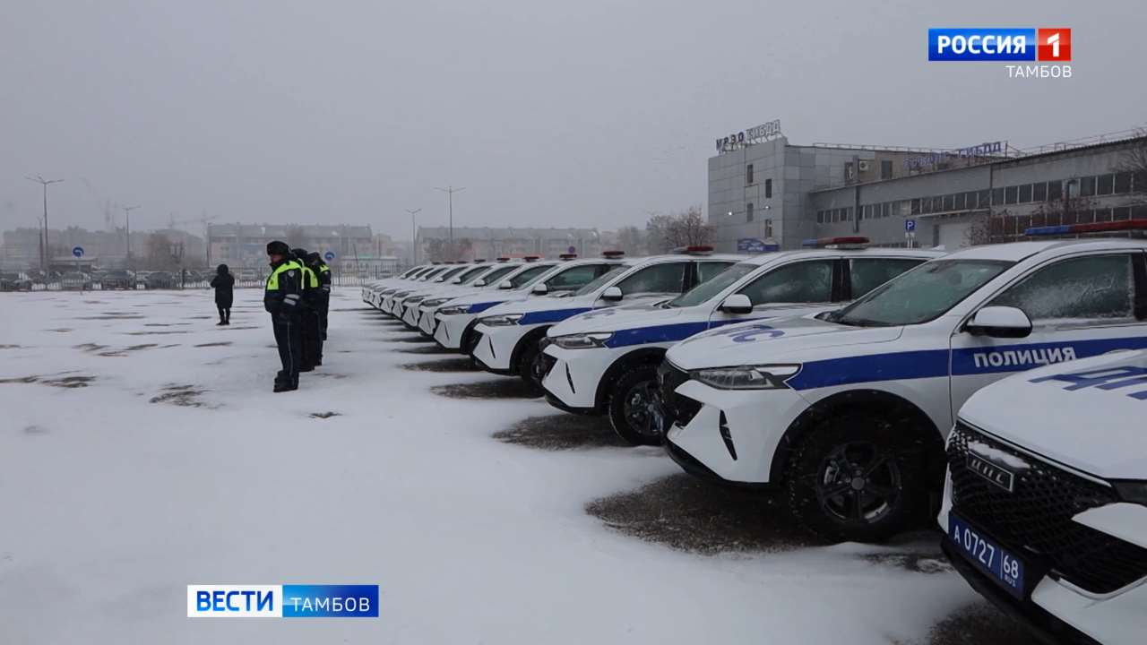 В утиль: в полиции объяснили фото с перевернутой машиной ДПС