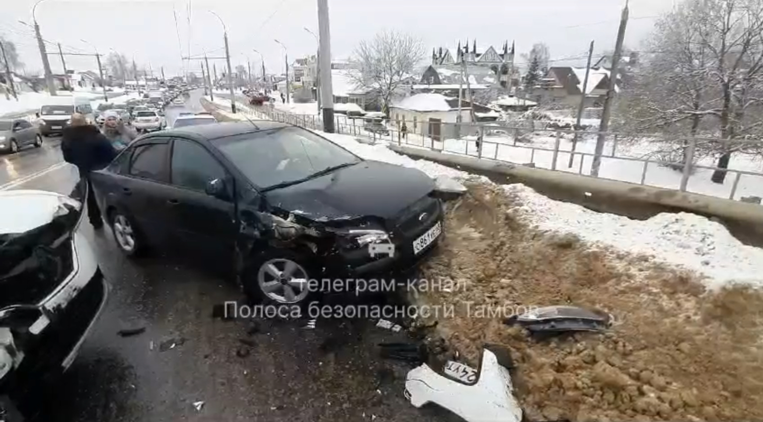 В тройном ДТП в Тамбове пострадали два человека | 27.01.2024 | Тамбов -  БезФормата