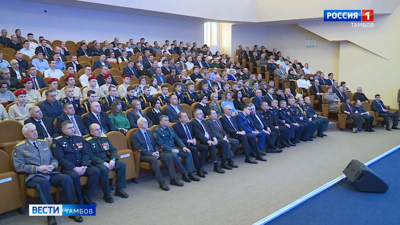 К 23 Февраля в Правительстве области вручили госнаграды - ВЕСТИ / Тамбов