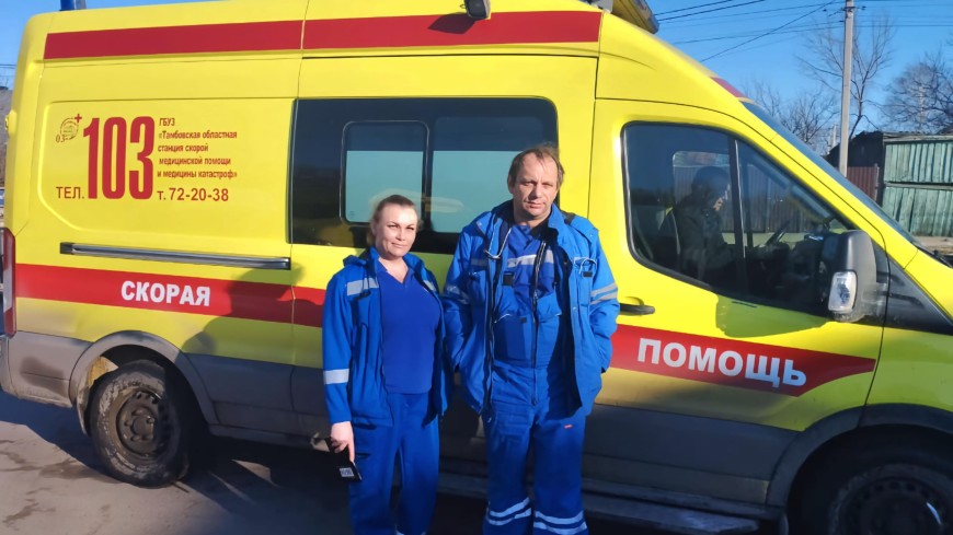 В Тамбове бригада скорой помощи приняла роды на дому