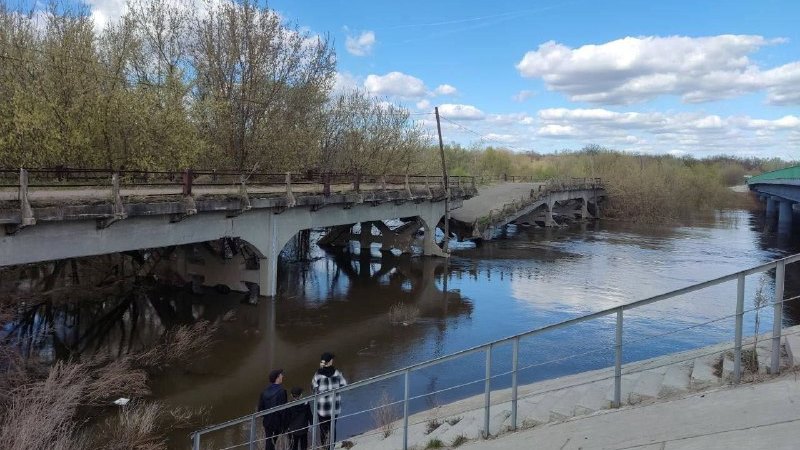 Максим Егоров раскритиковал власти Уварова из-за разрушившегося моста