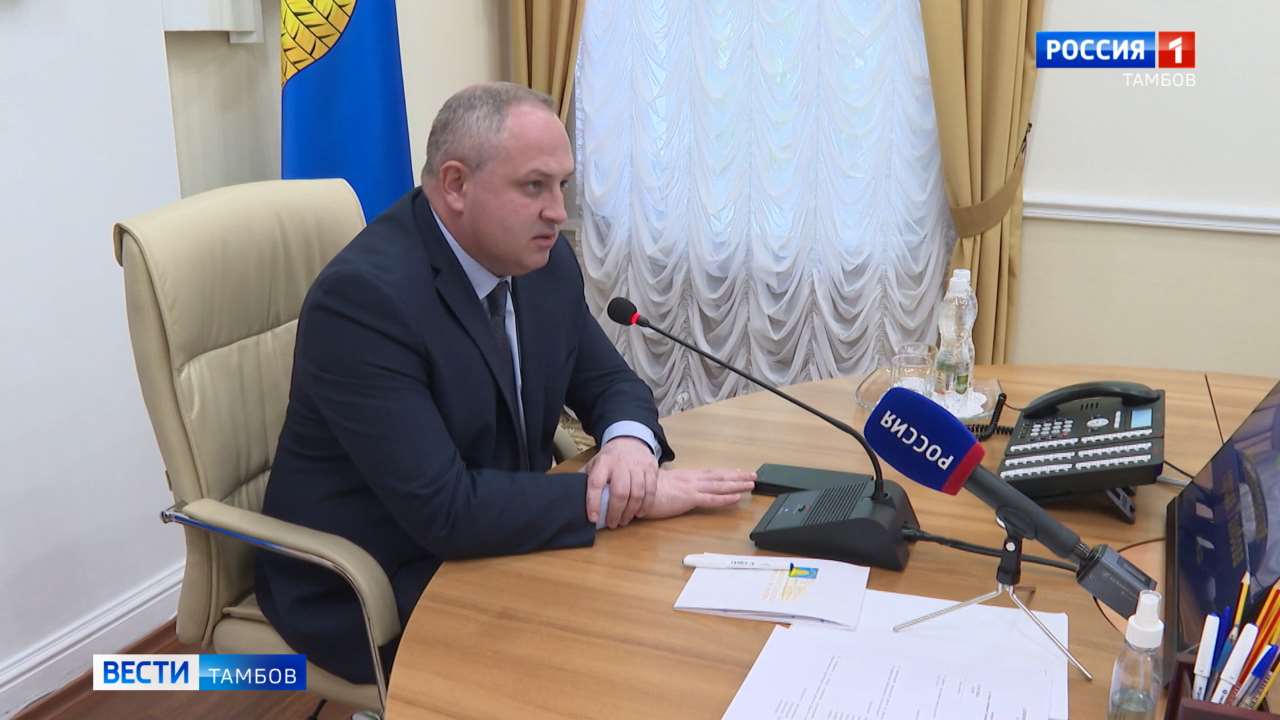 Максим Косенков призвал городские службы сосредоточиться на уборке окраин города