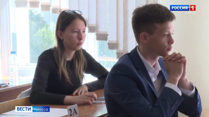 Выпускники региона сдали первый обязательный ЕГЭ по русскому языку