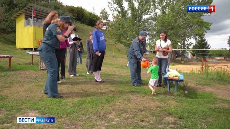 МЧС предупреждает о правилах поведения на воде