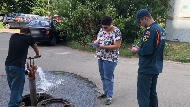 В Тамбове специалисты проверяют техническое состояние 302 неучтённых пожарных гидрантов