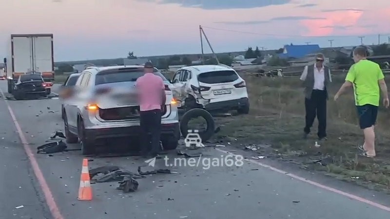 Празднование Дня ВДВ закончилось массовым ДТП под Тамбовом