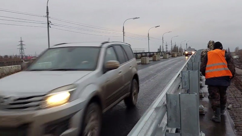 В Мичуринске возобновилось движение по второй половине ремонтируемого моста