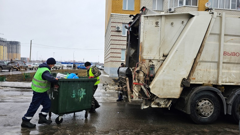 За первую неделю нового года в Тамбове вывезли 1,8 тысячи тонн мусора