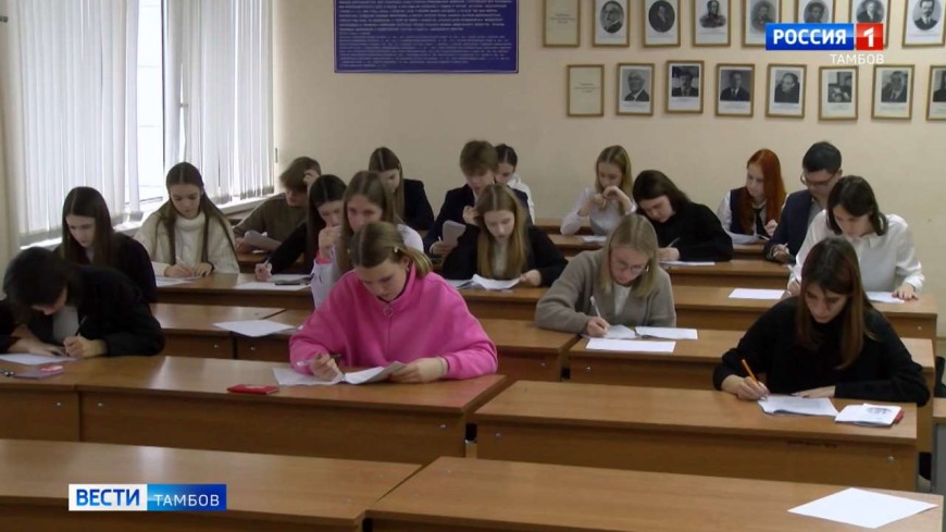 Тамбовские школьники показали свои силы на этапах региональной и Всероссийской олимпиад по избирательному праву и избирательному процессу