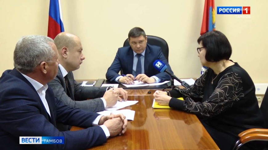 Евгений Первышов провел приём граждан