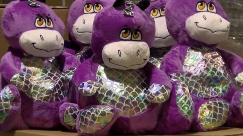 В Тамбовской области заработала горячая линия по вопросам детских товаров и новогодних подарков