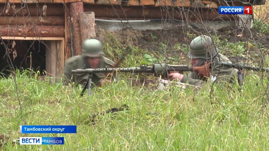 Под Лысыми горами провели реконструкцию боя в честь контрнаступления под Москвой в 1941 году