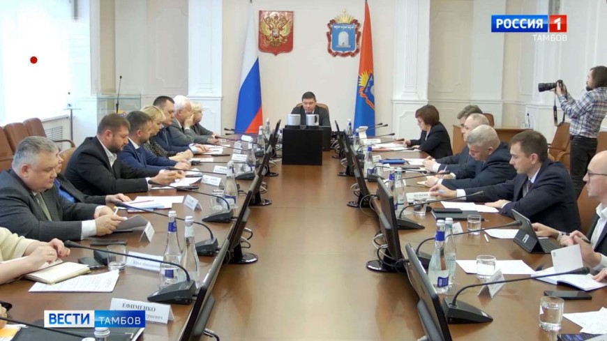 «Ошибаться можно, обманывать нельзя», — призвал Евгений Первышов коллег на еженедельной планерке