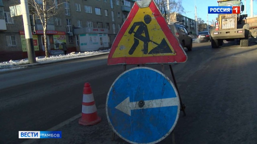 Дороги Тамбова очищают от наледи