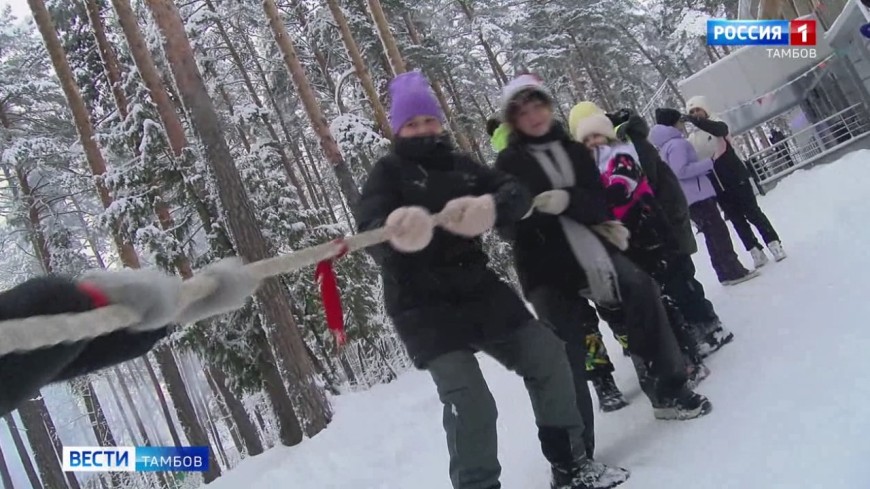 Зимние каникулы с фантазией: В центре творчества и оздоровления «Космос» проходит новогодняя смена «Снежная сказка»