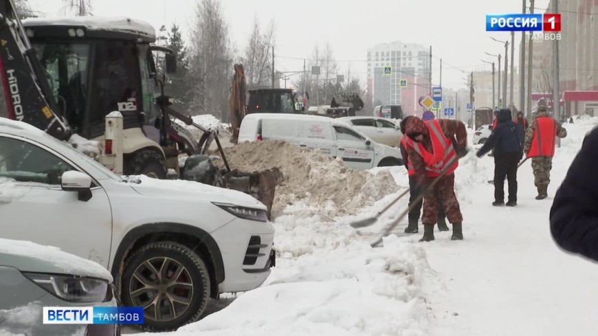 «Машины во дворах — главная проблема»: Максим Косенков о зимней уборке в Тамбове
