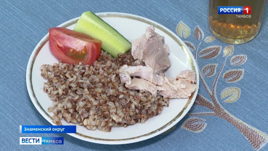 В Сухотинском филиале Знаменской школы проверили качество питания