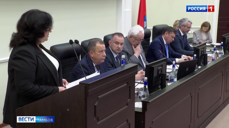 За ветеранами СВО закрепили квоты рабочих мест: какие еще изменения приняли депутаты на заседании в областной Думе?