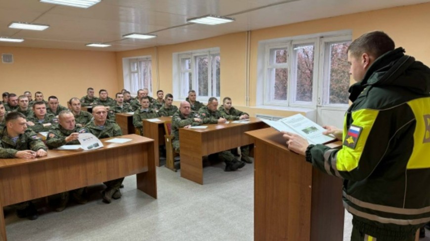 Инспекторы 69 военной автомобильной инспекции провели акцию «День безопасности дорожного движения»