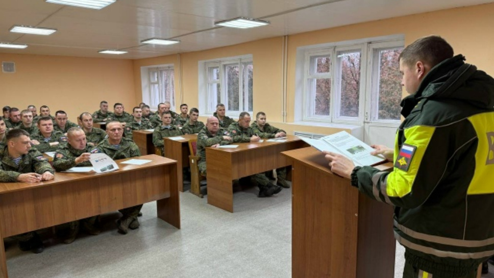 Инспекторы 69 военной автомобильной инспекции провели акцию «День безопасности дорожного движения»