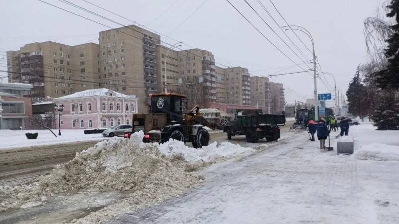 Городские службы Тамбова работают в усиленном режиме из-за непогоды