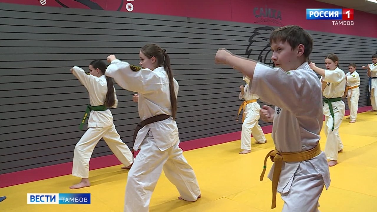 Тамбовские бойцы с характером: золото и медали Moscow Open по киокусинкай Тамбовские бойцы с характером: золото и медали Moscow Open по киокусинкай