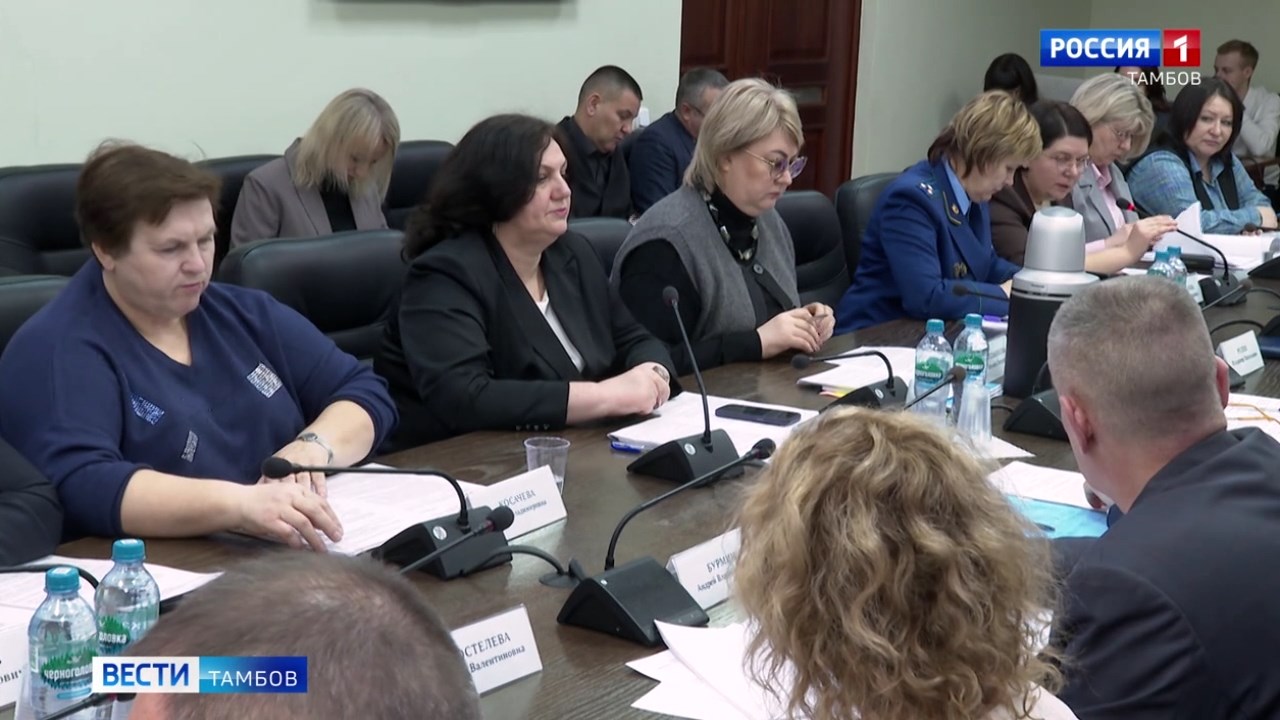 Депутатам областной Думы предложили рассмотреть изменения в законе о финансировании школ и дошкольных организаций региона Депутатам областной Думы предложили рассмотреть изменения в законе о финансировании школ и дошкольных организаций региона