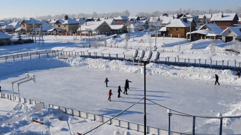 На территории «Школы Сколково – Тамбов» открылся общедоступный каток