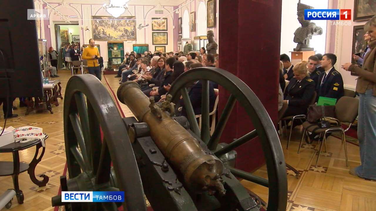 Сегодня: заседание в МВЦ, концерт в честь Ильи Агапкина и Василия Шатрова и занятие с министром спорта региона