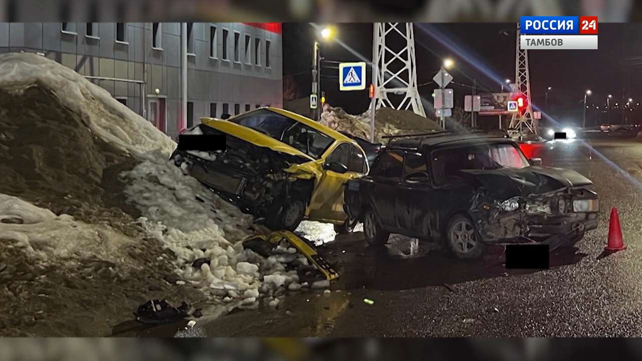 В Тамбове 14 марта столкнулись две легковушки В Тамбове 14 марта столкнулись две легковушки