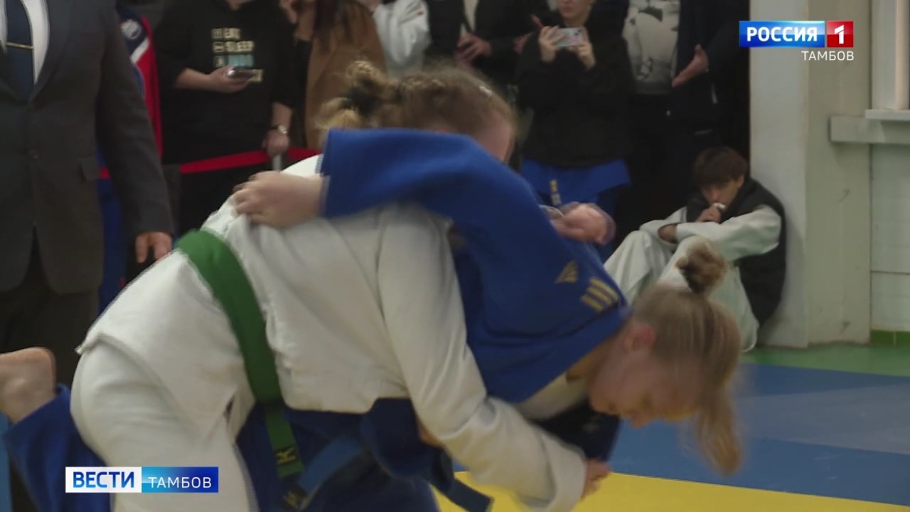 В Тамбове провели межрегиональный турнир на призы Сергея Рябова В Тамбове провели межрегиональный турнир на призы Сергея Рябова