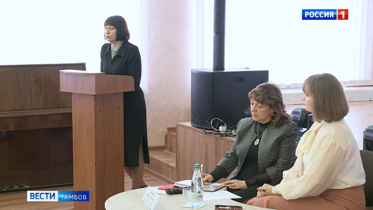 Система приема заявлений в первый класс в этом году преподносит сюрпризы