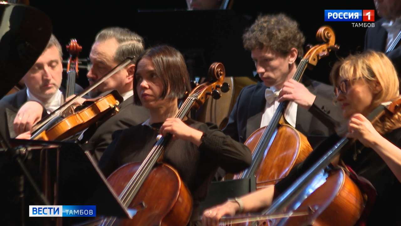 Концертом Николая Луганского и Уральского филармонического оркестра завершилась весенняя часть Рахманиновского фестиваля