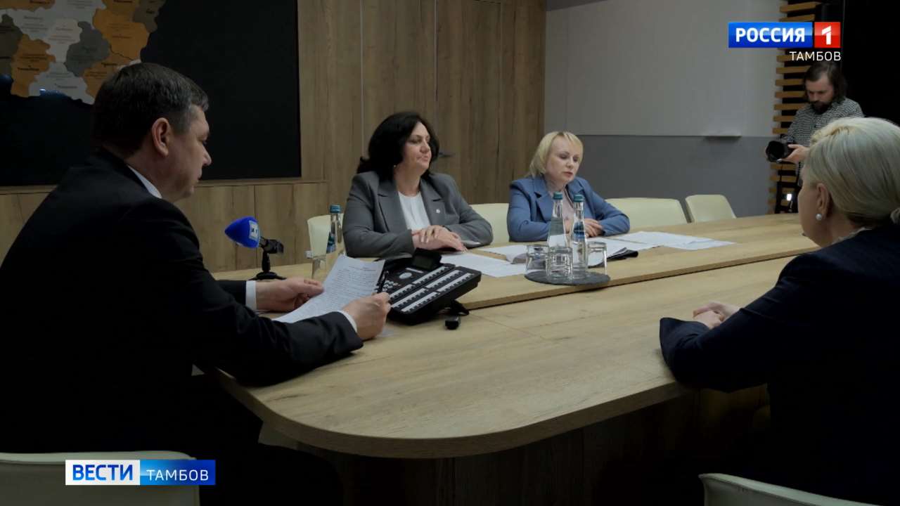 Проверки системы здравоохранения, первые выводы: проблемы наметились, работа продолжается