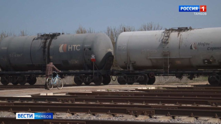 После приёма — на место. Евгений Первышов встретился с жителями Лужков